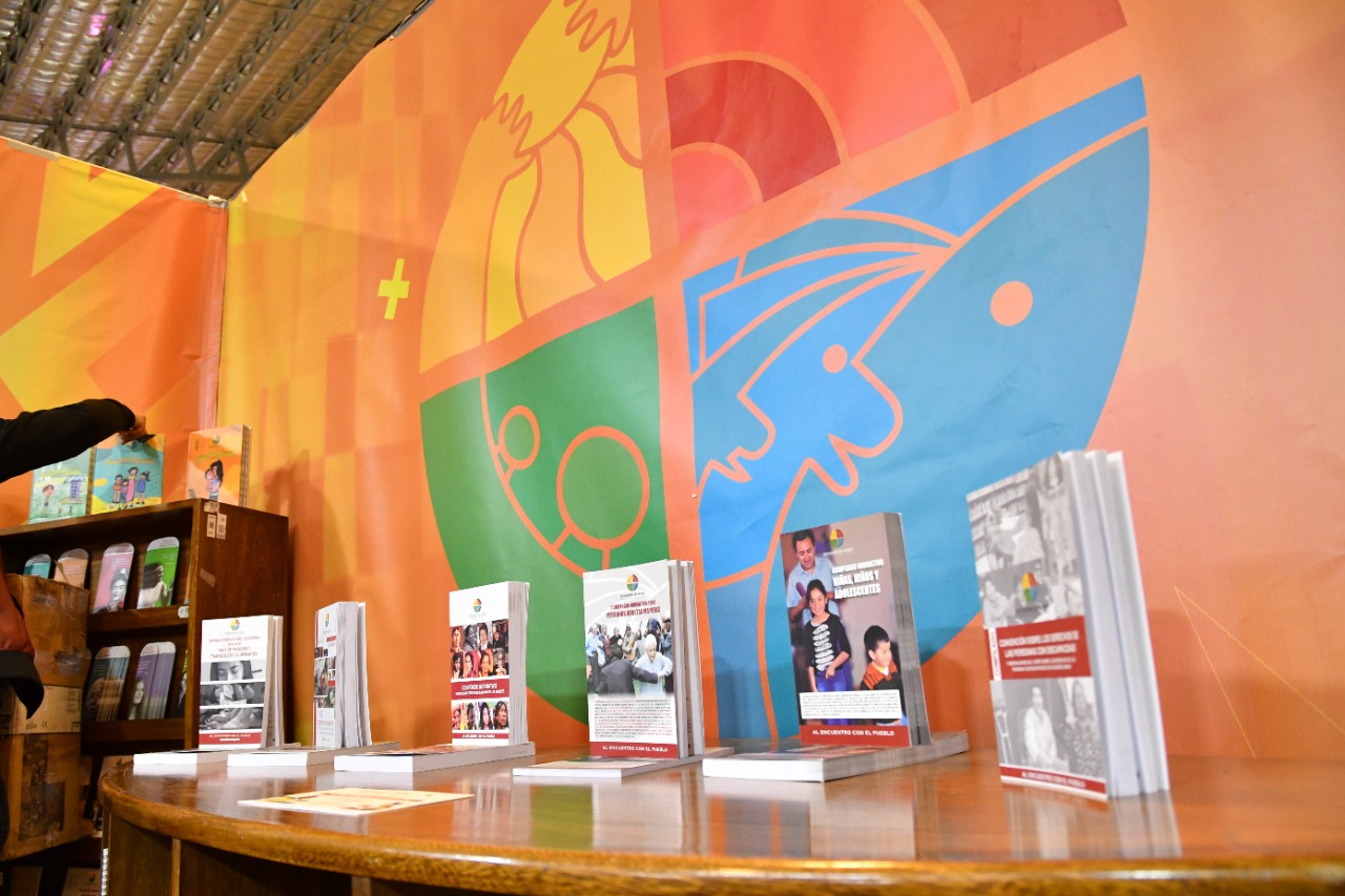 Defensoría del Pueblo participa de la 25 versión de la Feria Internacional del Libro de La Paz