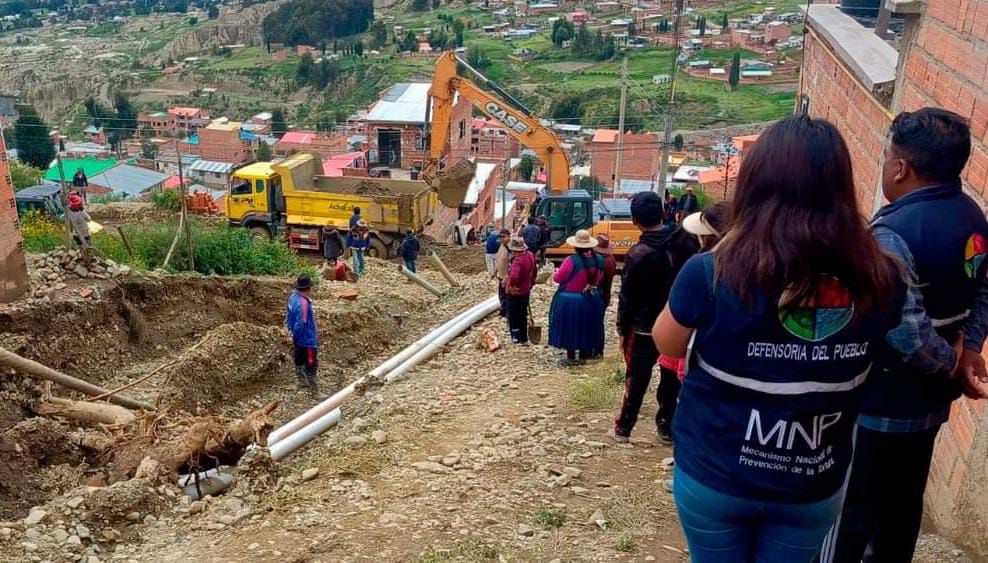 La Paz: Defensoría del Pueblo realizó acciones defensoriales tras el deslizamiento en el municipio de Achocalla